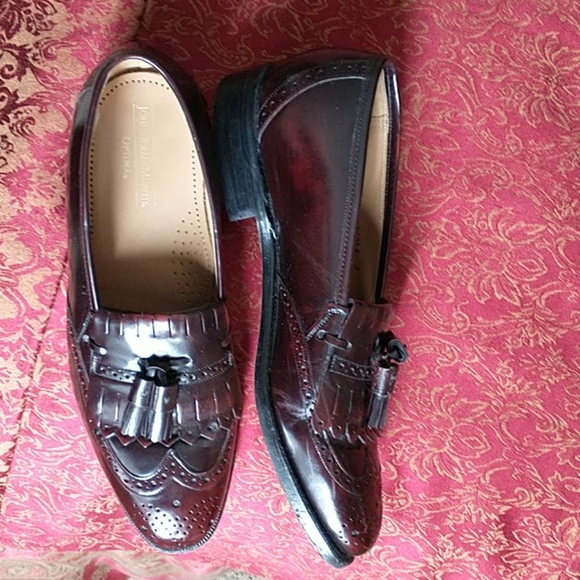 Shoes - Picture 1 of 1